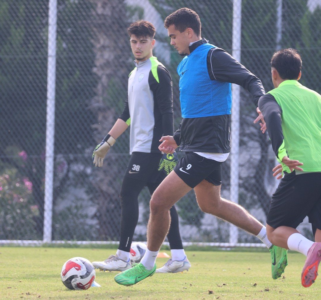 Serikspor Kader Maçlarının Taktiğini Hazırladı (4)