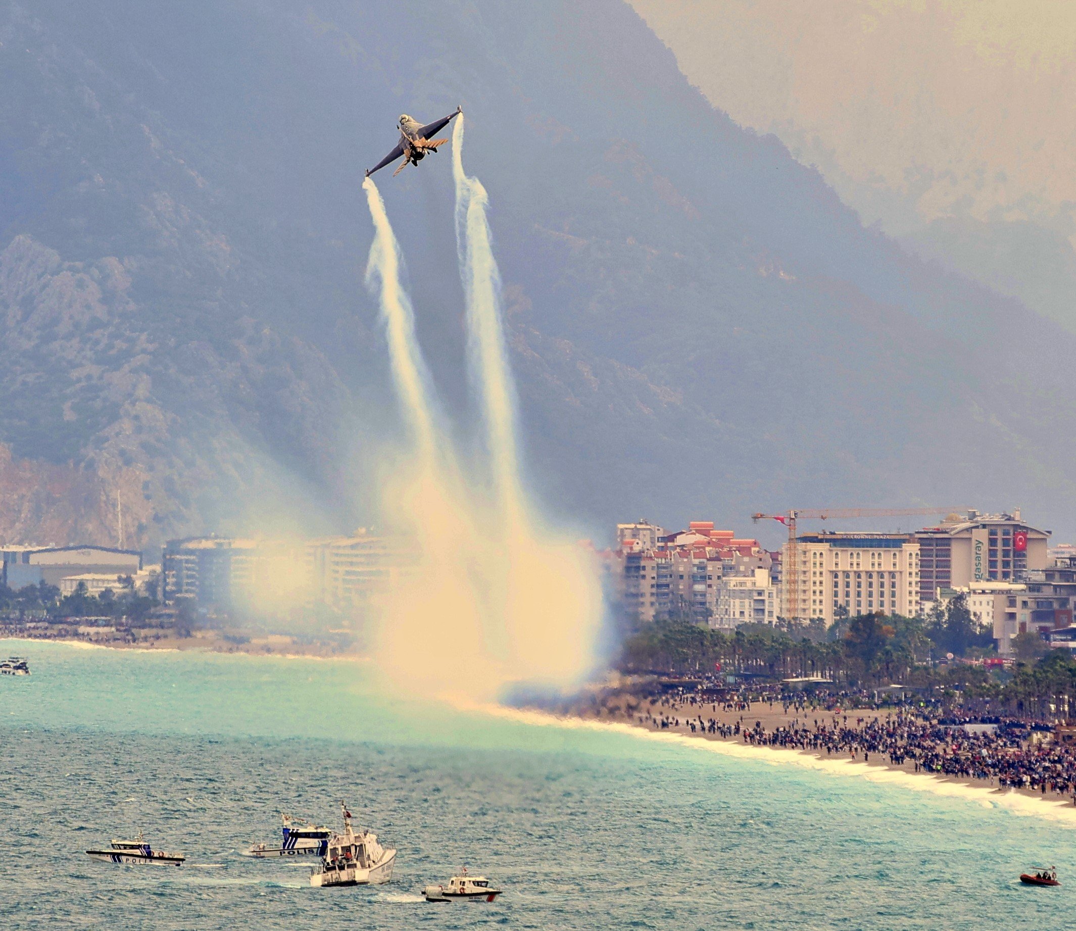 Soloturk Antalya 23 Nisan Gosterisi (3)