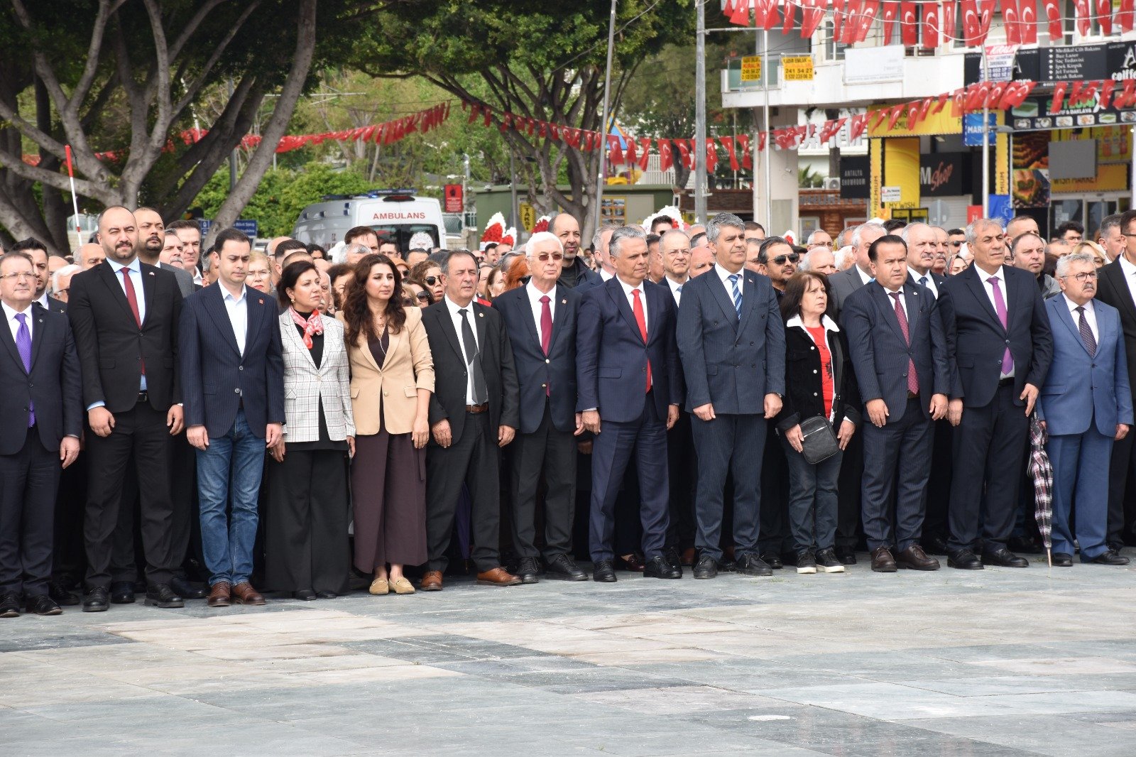 Türkiye’deki Çocuk Gerçeğini Gözler Önüne Serdi (4)