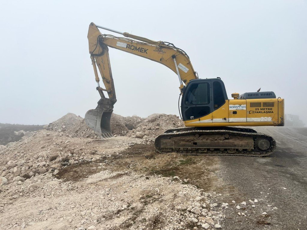 Turnuva Öncesi Konyaaltı Belediyesi’nden Yol Düzenleme (2)