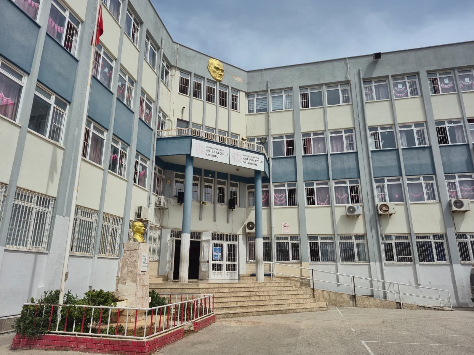 Antalya’yı karıştıran iddia: İlkokulda 10 günlük kabus!