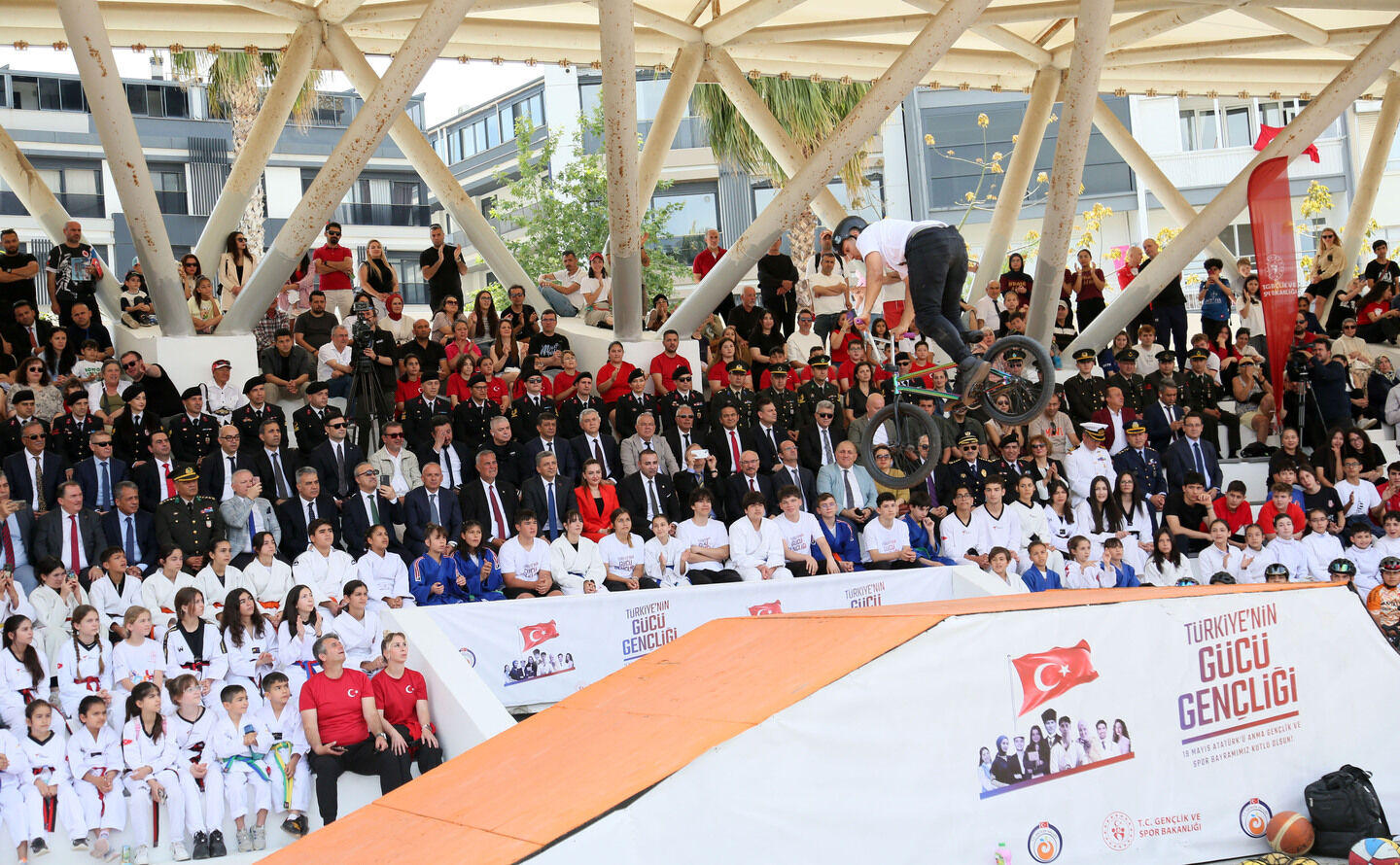 19 Mayıs Atatürk'ü Anma Gençlik Ve Spor Bayramı Coşkusu Antalya’yı Sardı (4)