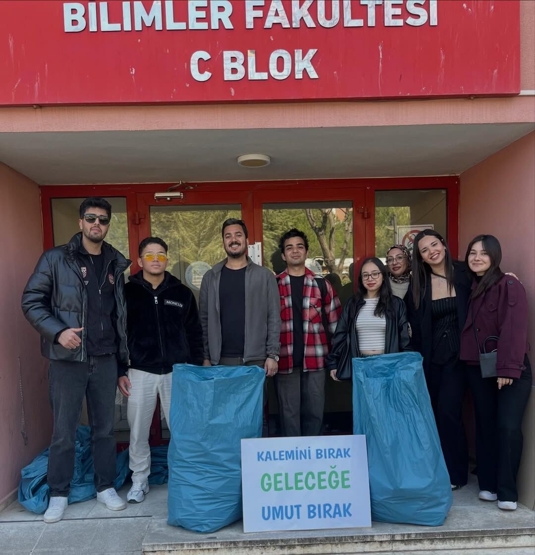 Akdeniz Üniversitesi Öğrencileri Geri Dönüşümle Dayanışmayı Sağlıyor (4)