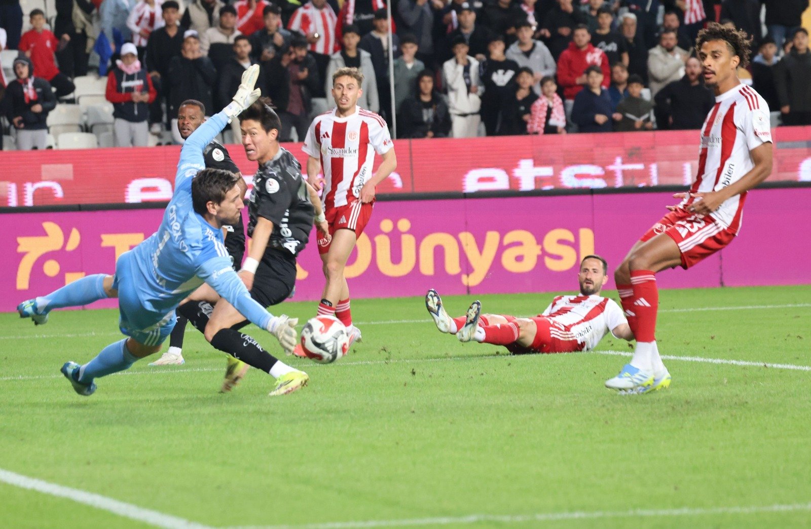 Alanya’dan 1 Puan Alan Antalyaspor Ateş Hattından Çıktı (9)