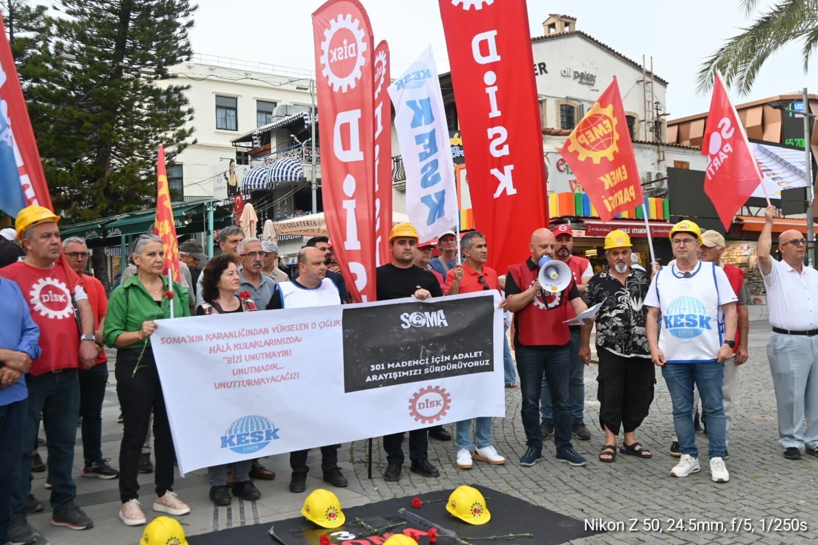 Antalyada 301 Madenci Icin Adalet Cagrisi (2)