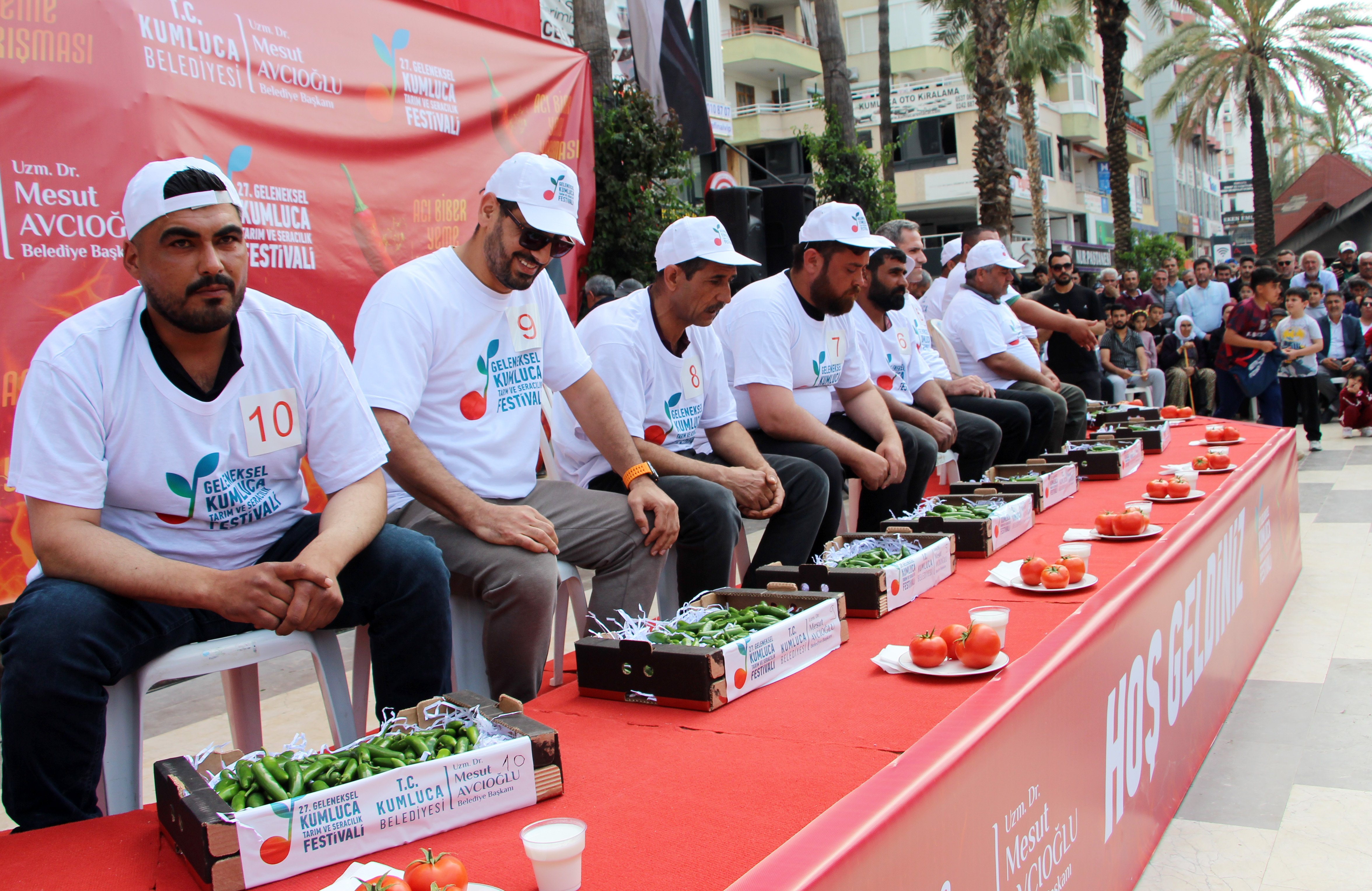 Antalya’da 36 Kişi Acı Bibere Meydan Okudu (5)