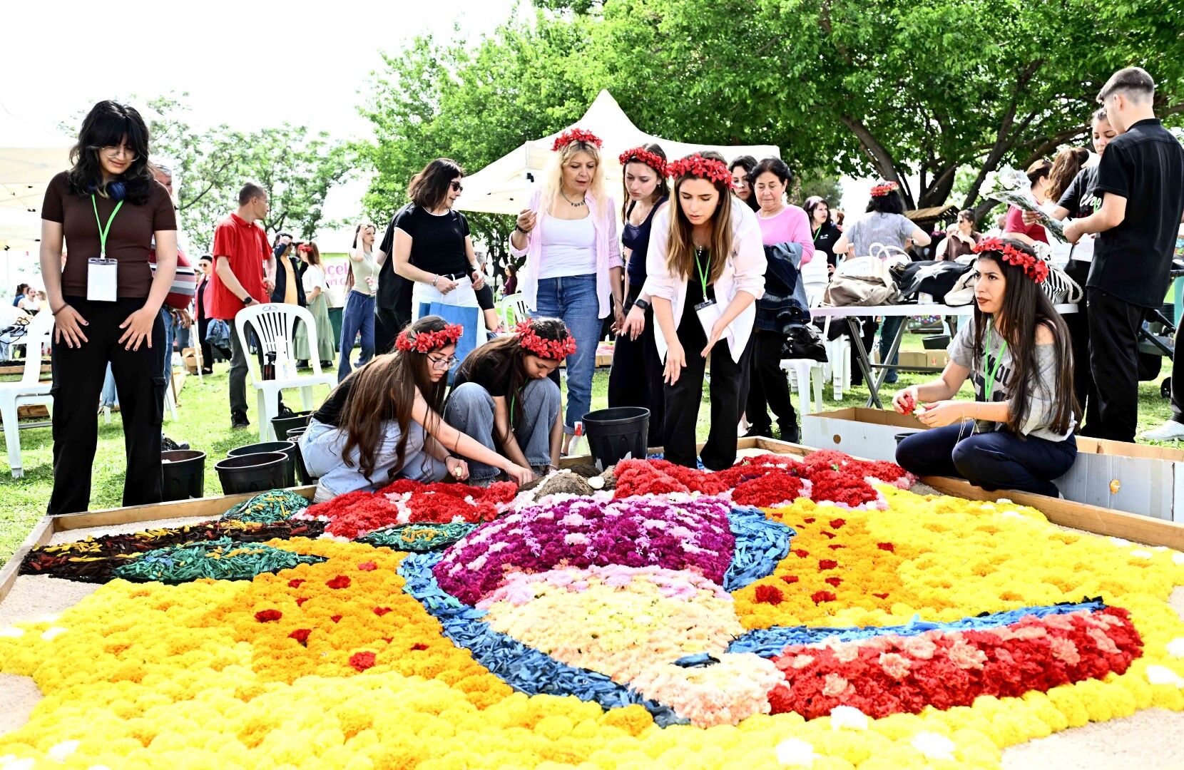 Antalya’da 9 Liseden Öğrenci 130 Çiçekle Yarıştı (2)