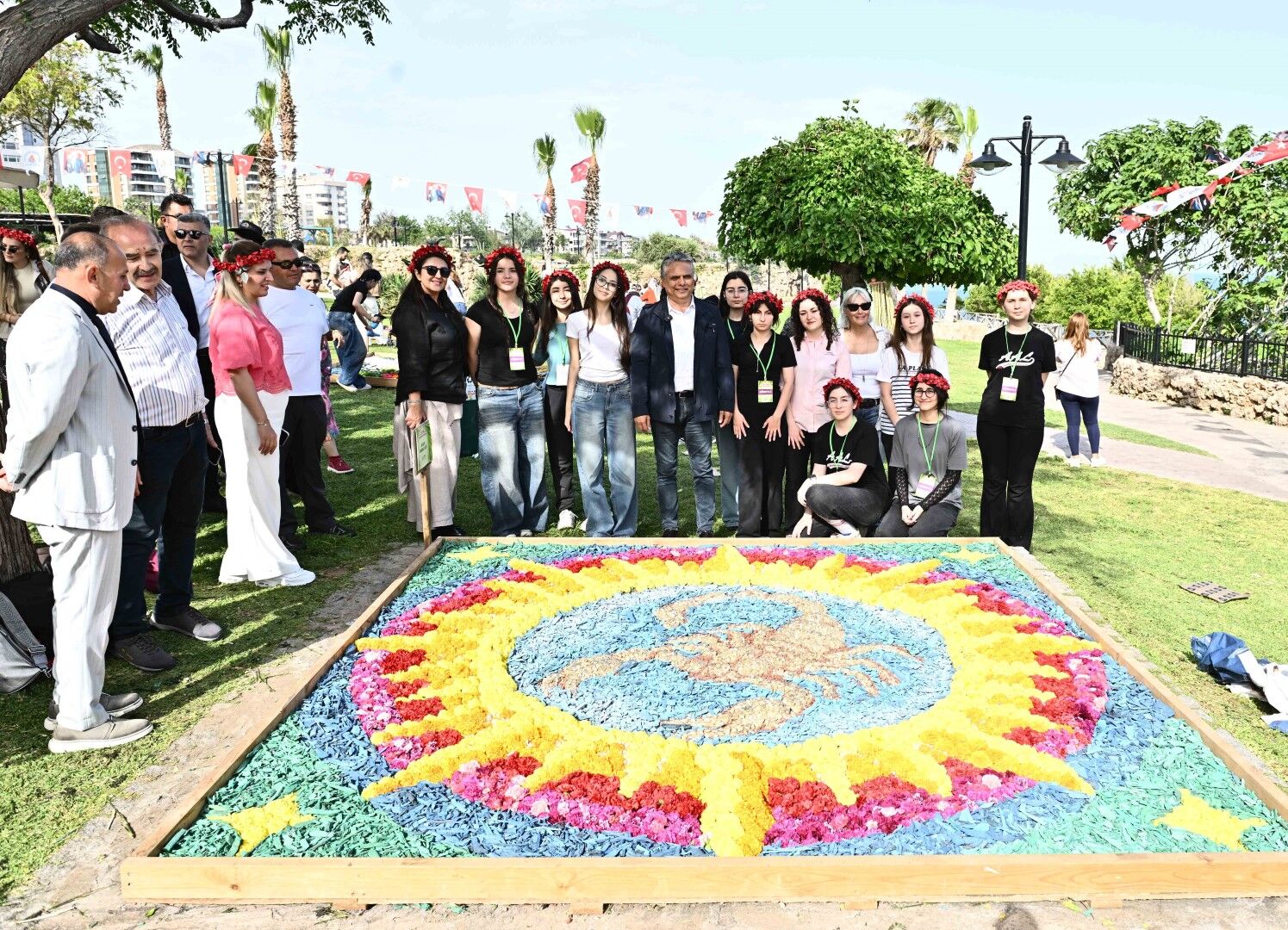 Antalya’da 9 Liseden Öğrenci 130 Çiçekle Yarıştı (3)