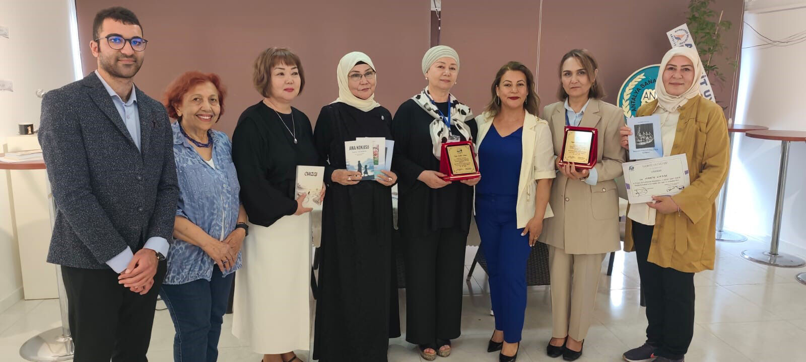 Antalya'da Akdeniz Sanat Günleri Son Buldu (3)