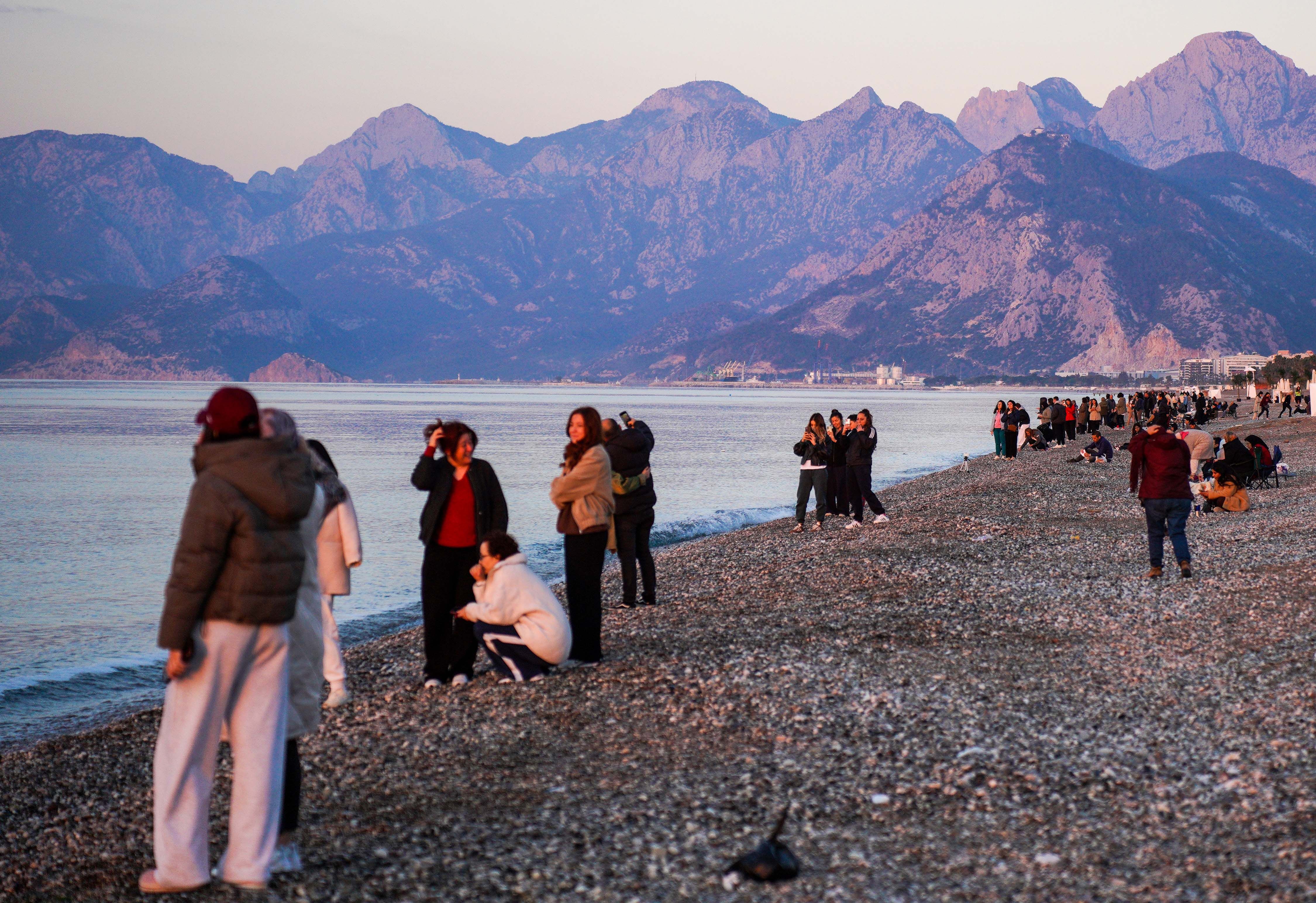 Antalya'da Hıdırellez Dilekleri Denizle Buluştu (8)