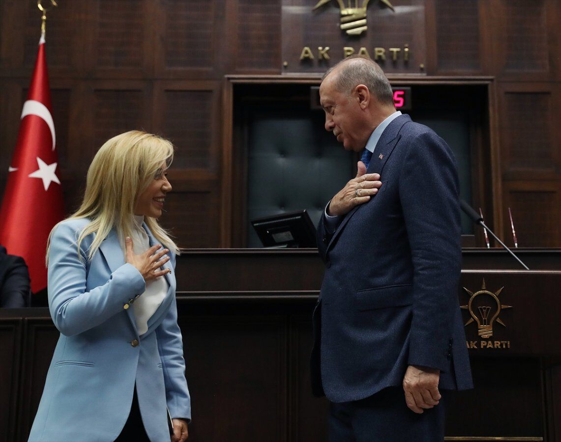 Antalya’da Neler Oluyor Gözler Rüşvet Iddiasında Adı Geçen Ak Partili Tuba Çokal’a Çevrildi (3)