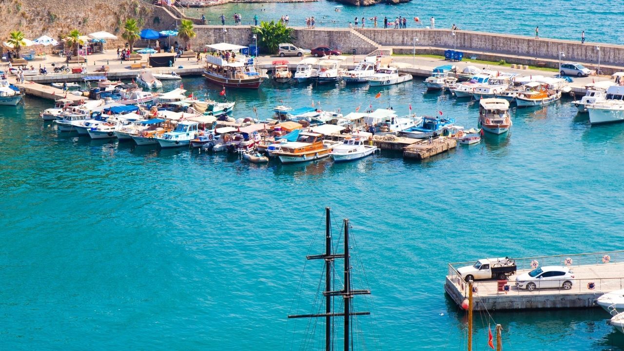 Antalya’da Sessiz Kriz! Antalya’nın Umudu Rusya (3)