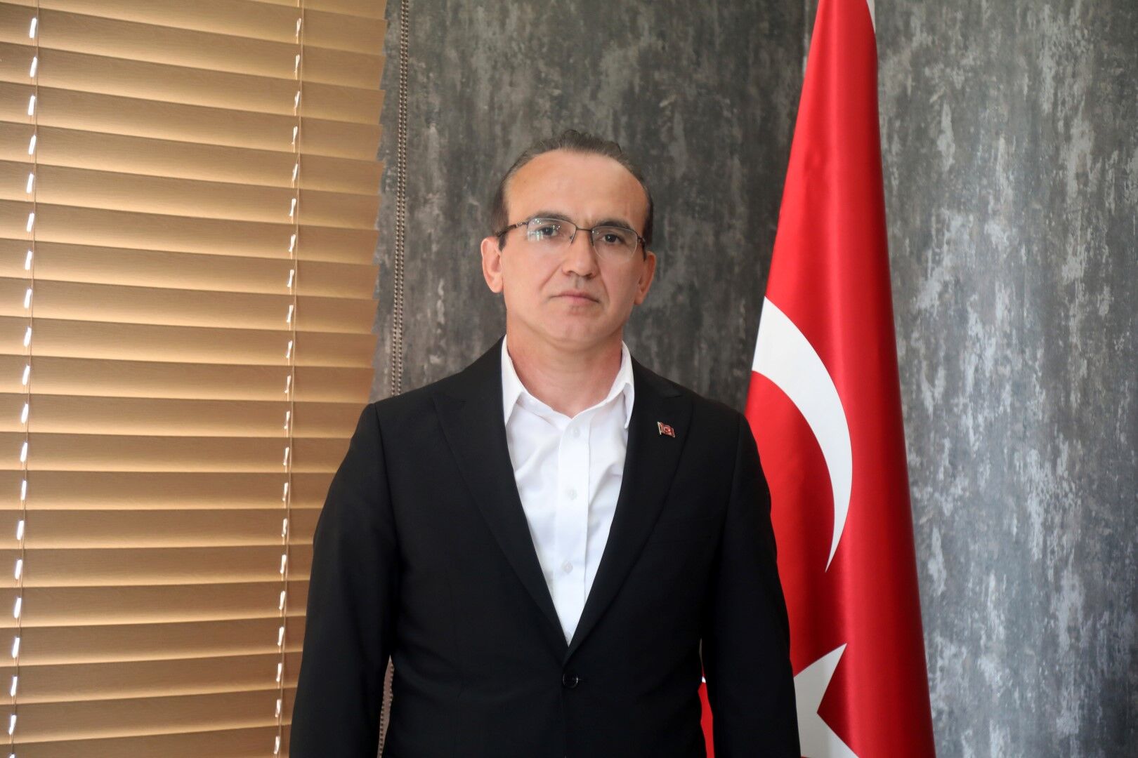 Antalya’da Yaşayan Iş Insanına Milyonluk Haciz (1) (Large)