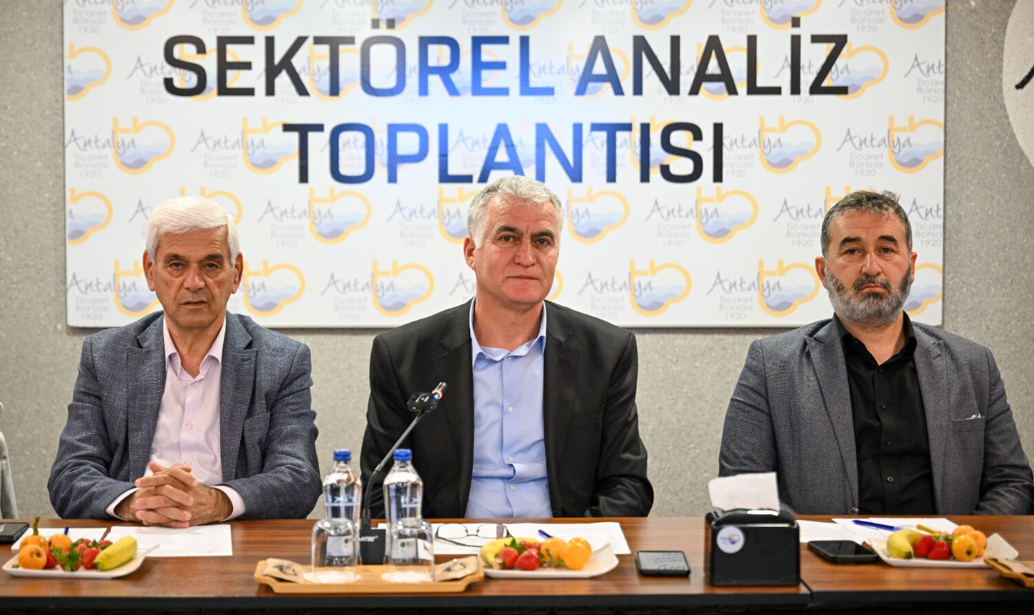 Antalya’daki Yağmurla Bereket Geldi (1)