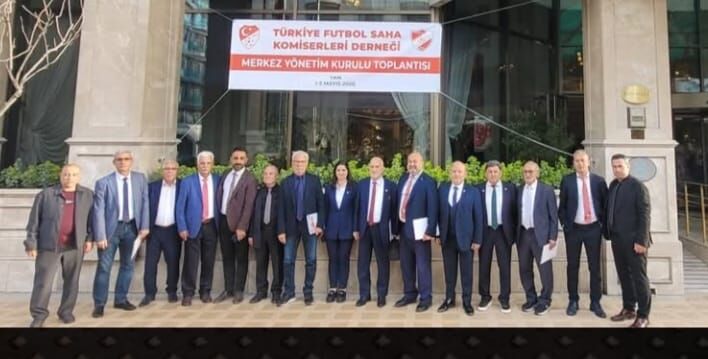 Antalyalı Başkan, Van’daki Toplantıya Katıldı (3)