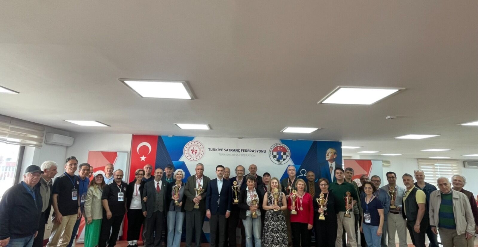 Antalyalı Satranç Ustaları 5 Ödül Ile Döndüler (4)