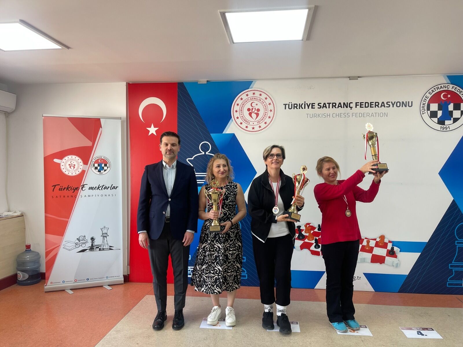 Antalyalı Satranç Ustaları 5 Ödül Ile Döndüler (5)