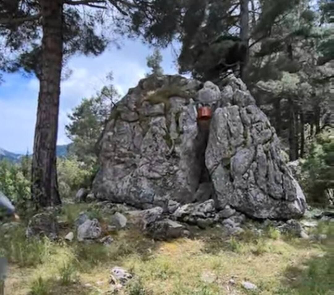 Antalya’nın Akseki İlçesi’ndeki Terapi Taşının Gerçeği Ortaya Çıktı (2)
