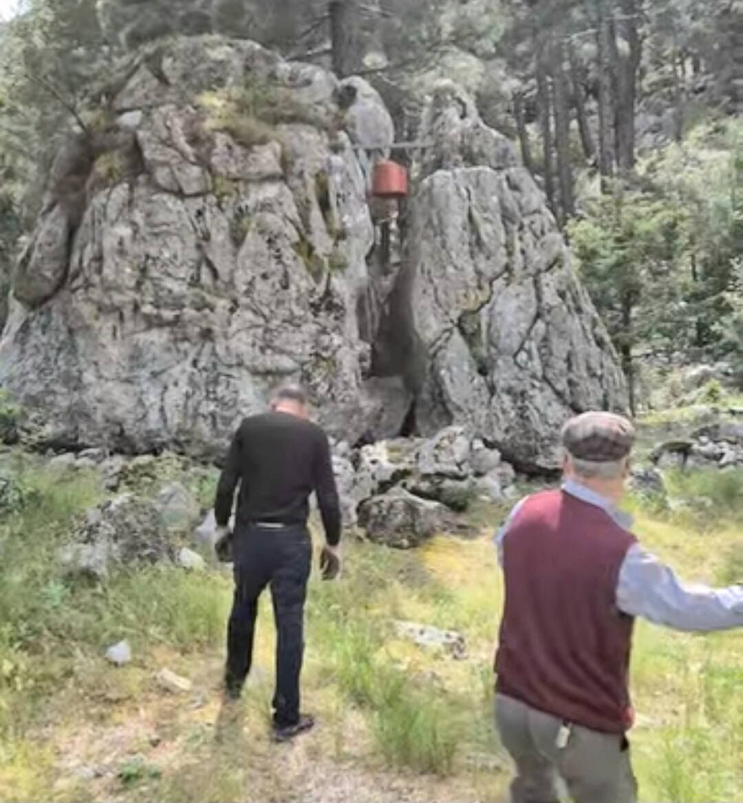 Antalya’nın Akseki İlçesi’ndeki Terapi Taşının Gerçeği Ortaya Çıktı (4)