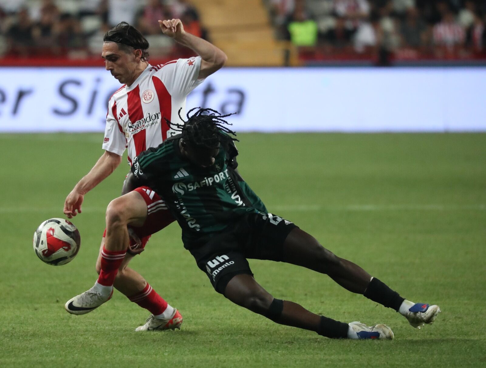 Antalyaspor, 1. Lig’de 2 Rakibi Ile Ilk Kez Karşılaşacak (1)