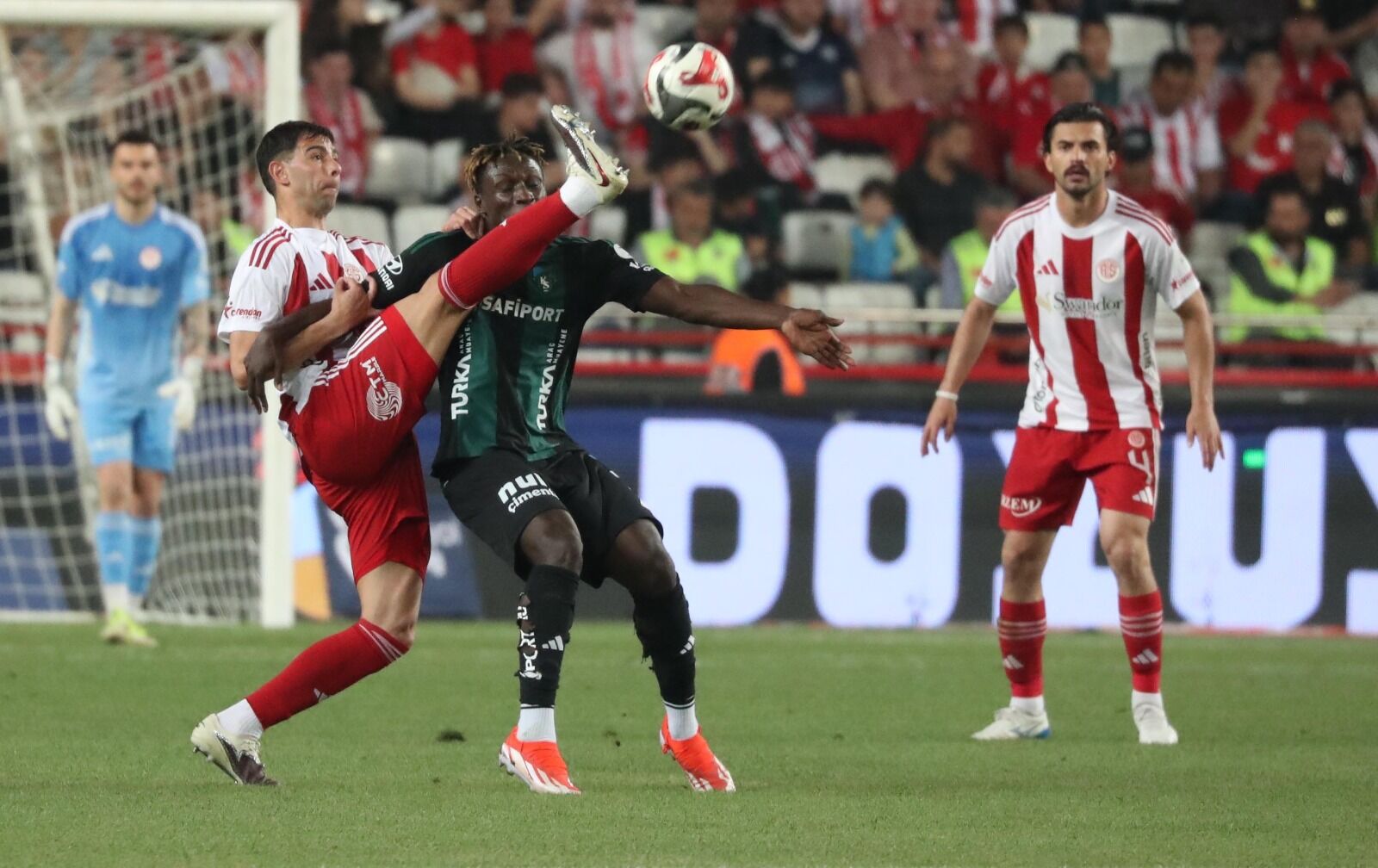 Antalyaspor, 1. Lig’de 2 Rakibi Ile Ilk Kez Karşılaşacak (2)