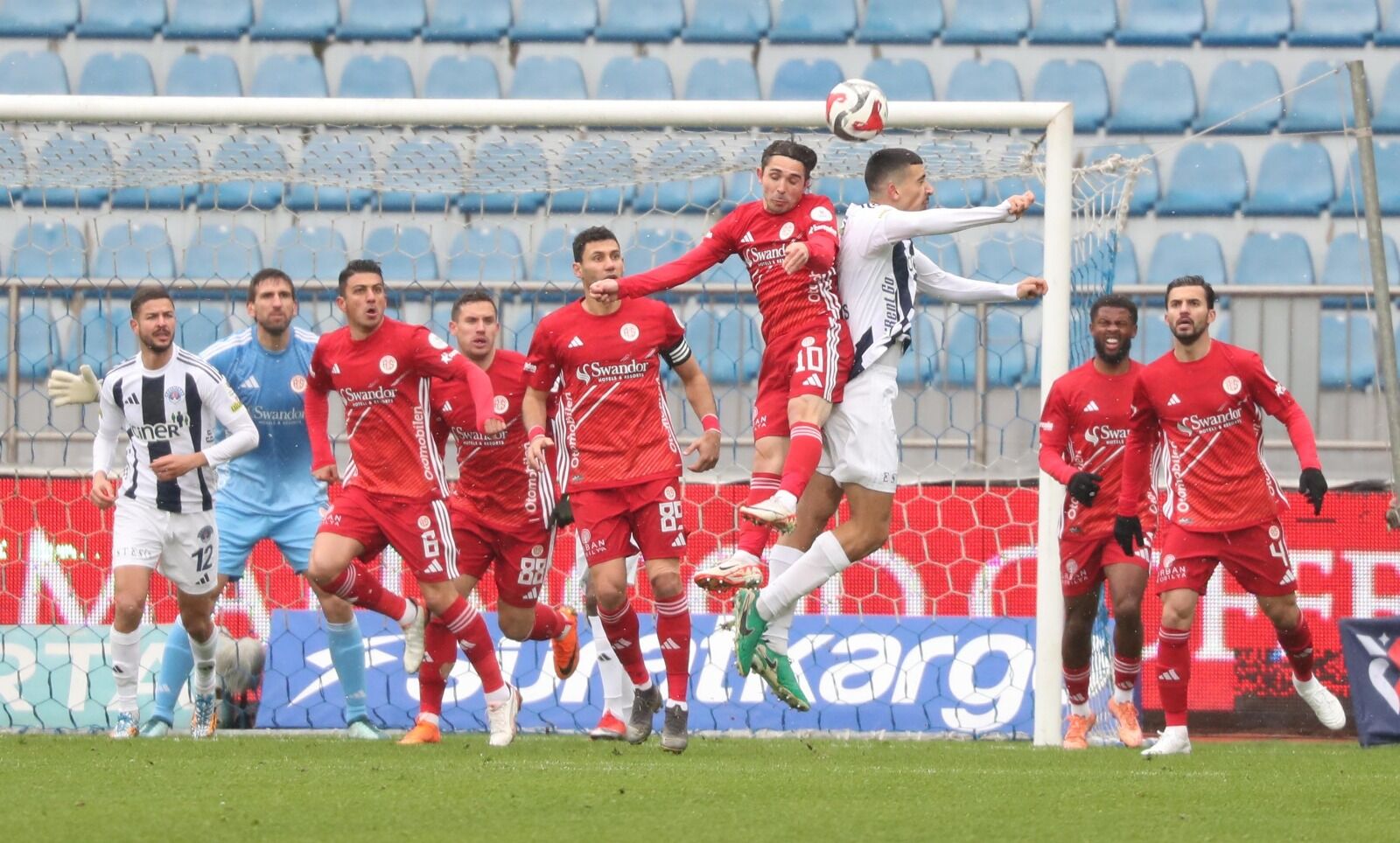 Antalyaspor Süper Lig’e Böyle Veda Etti! Tüm Istatistiklerde Ligin En Kötüleri Arasında Yer Aldı (2)