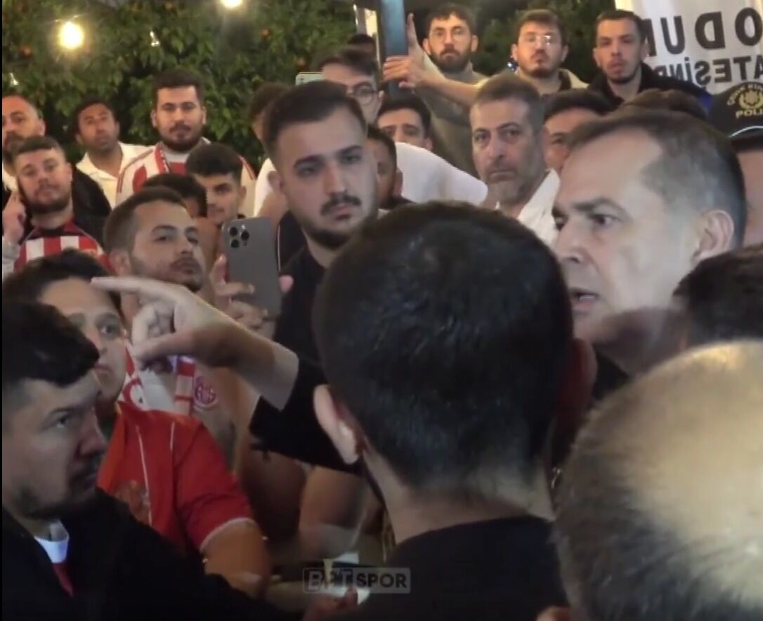 Antalyaspor’da Başkan Perçin’den Istifa Sinyali (4)