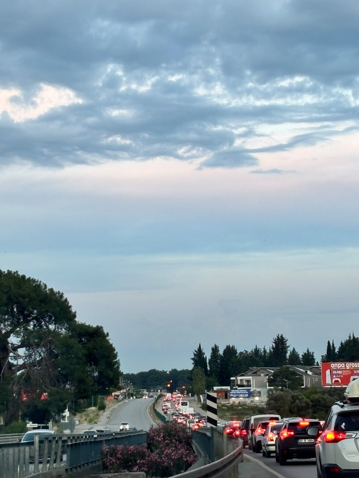 Bayram Yogunlugu Antalyaya Girisleri Kapatti (2)
