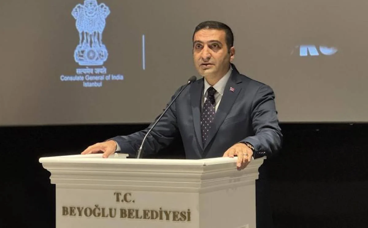 Beyoglu Belediye Baskani Inan Guney Le Birlikte 16 Kisi Tutuklandi