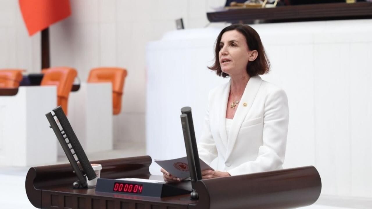 Chp Genel Merkezi’nde Antalya Silindi (1)-1