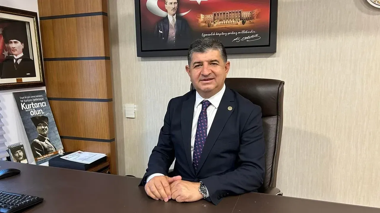 CHP Genel Merkezi’nde Antalya silindi