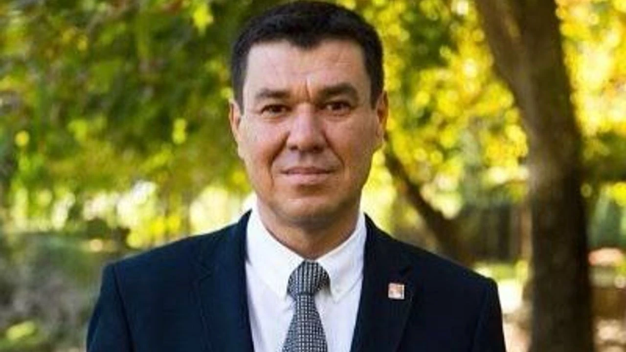 Chp’den Ihraç Edilen Hasan Şahin Yeniden Ilçe Başkanı Mı Oldu (1)-1