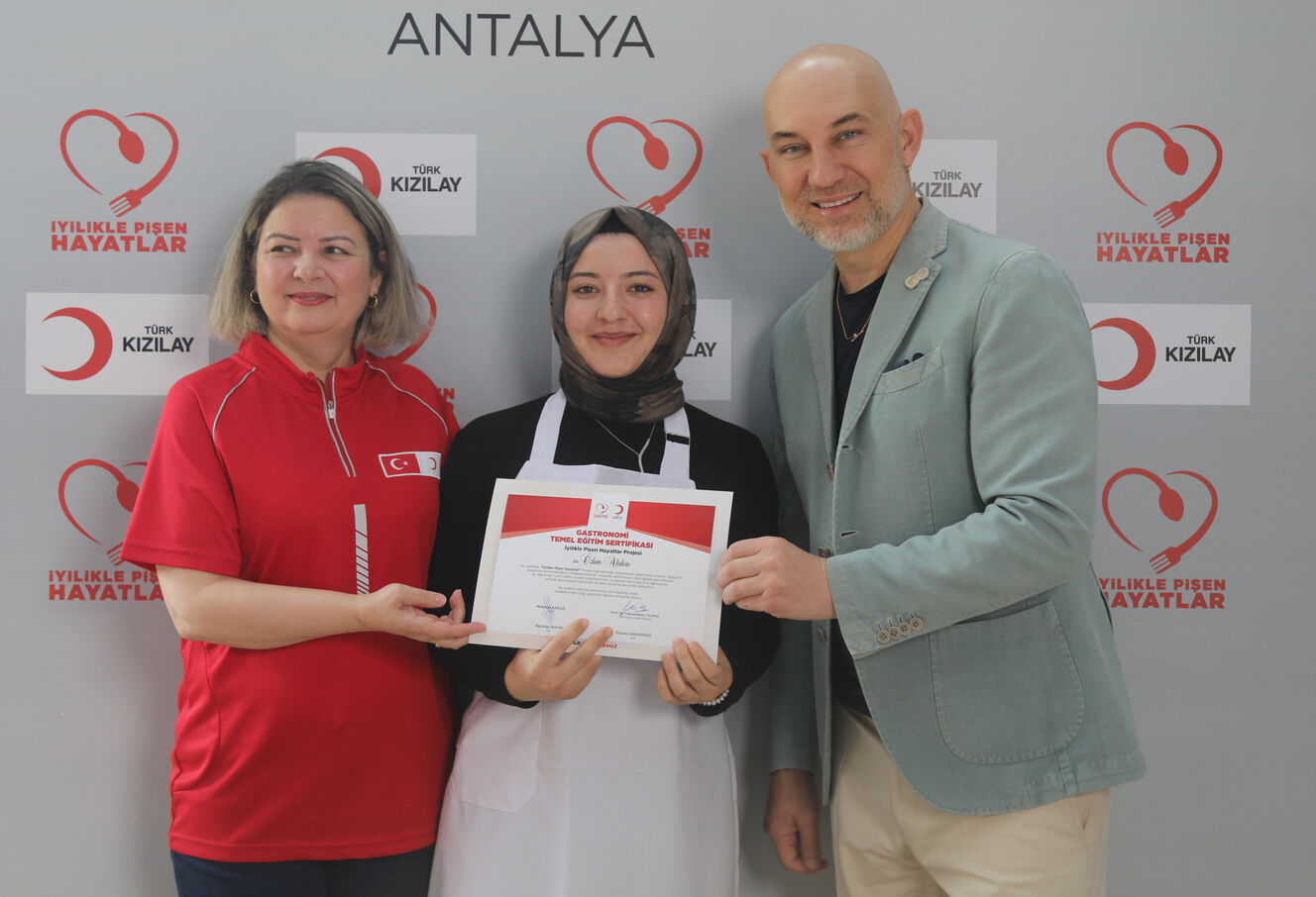 Depremzede Kadınlar Antalya'da Şeflerle Mutfağa Girdi (2)