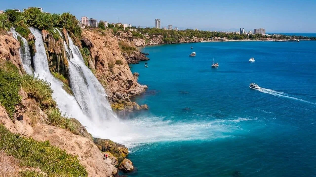 Falezlerdeki Proje Antalya’yı Ayağa Kaldırdı (2)