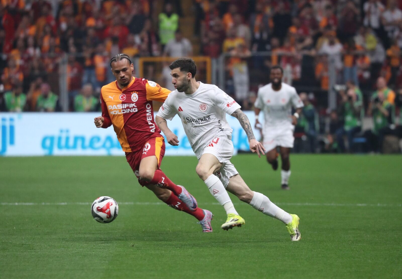 Galatasaray Antalyaspor Maci (2)