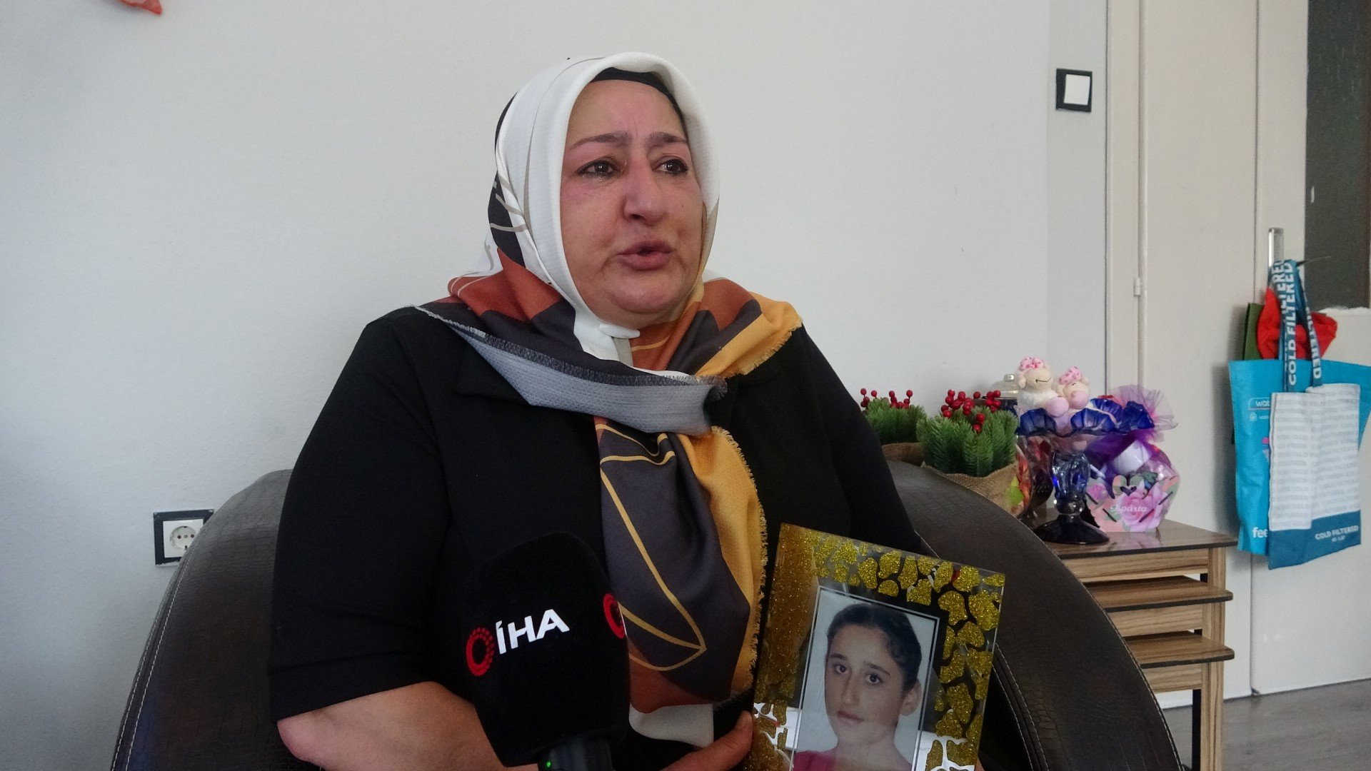 Gülistan Doku Umut Oldu! Kayıp Kızının 15 Yıldır Arayan Anneden Çağrı (9)
