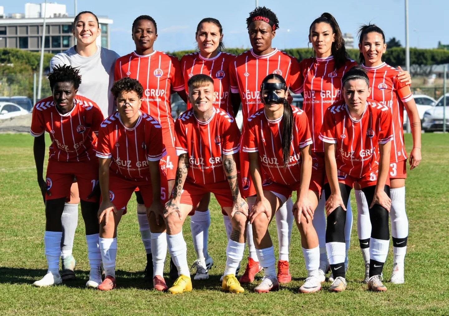 İmkansızlıklar Içinde Süper Lig’de Kalan Kadınlar Antalyaspor’a Nazire Yaptı (1)