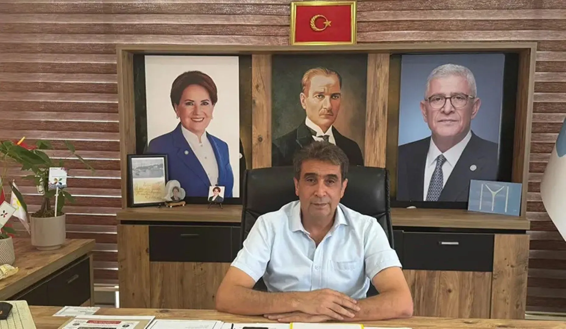 Iyi Parti Antalyadan Dervisoglunun Sozlerine Tam Destek (2)