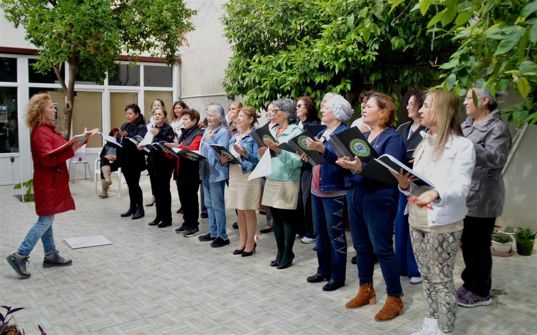 Kadın Karavancılar Hollanda'ya Uçtu (1) (Large)