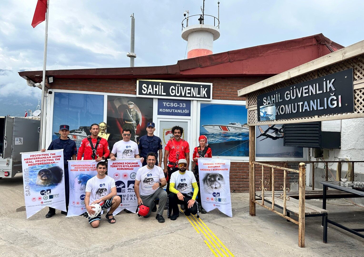 Kemer'de Akdeniz Foklarının Yaşam Alanları Koruma Altına Alınıyor (2)