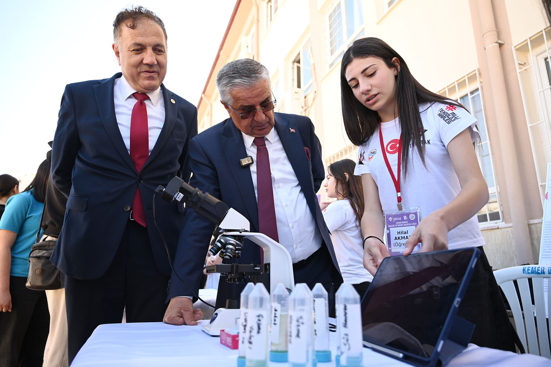 Kemer’de Tübi̇tak 4006 Bilim Fuarı (6)