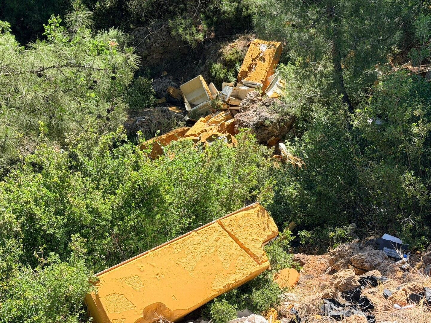 Kepez’de Çevreyi Kirletenler Göz Hapsinde (1)