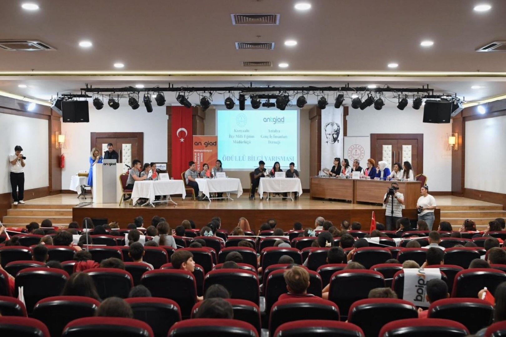 Konyaaltı Belediyesi Antgi̇ad Bilgi Yarışmasına Ev Sahipliği Yaptı (4)