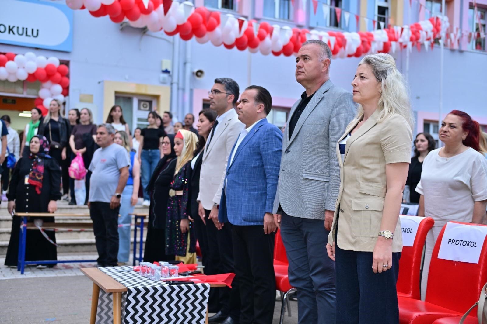 Konyaaltı İlkokulu’ndan Renkli Halk Oyunları Şenliği (3)