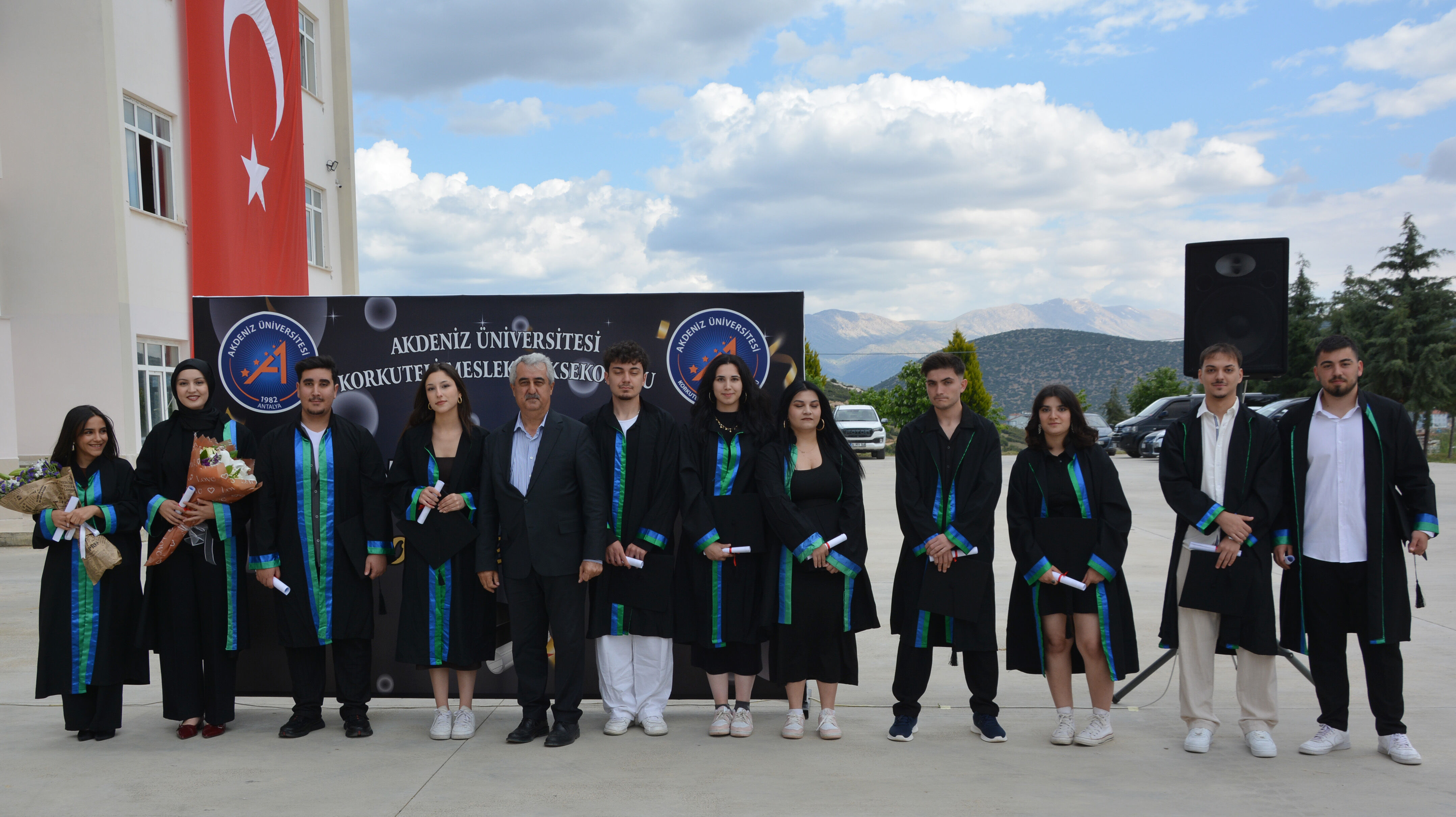 Korkuteli Myo'da 94 Öğrenci Mezun Oldu (3)