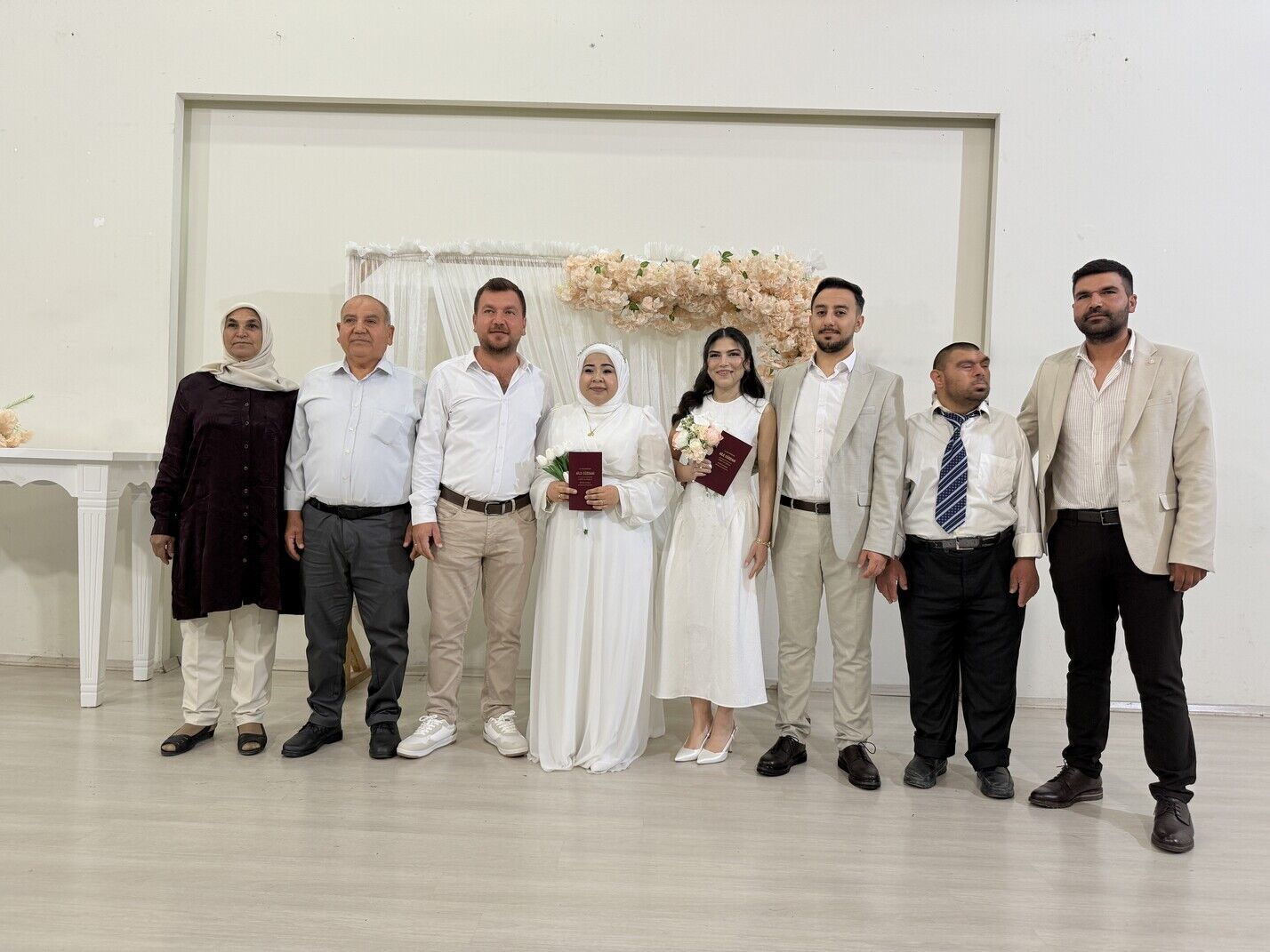 Mersinde 2 Kardes Ayni Gun Evlendi (4)