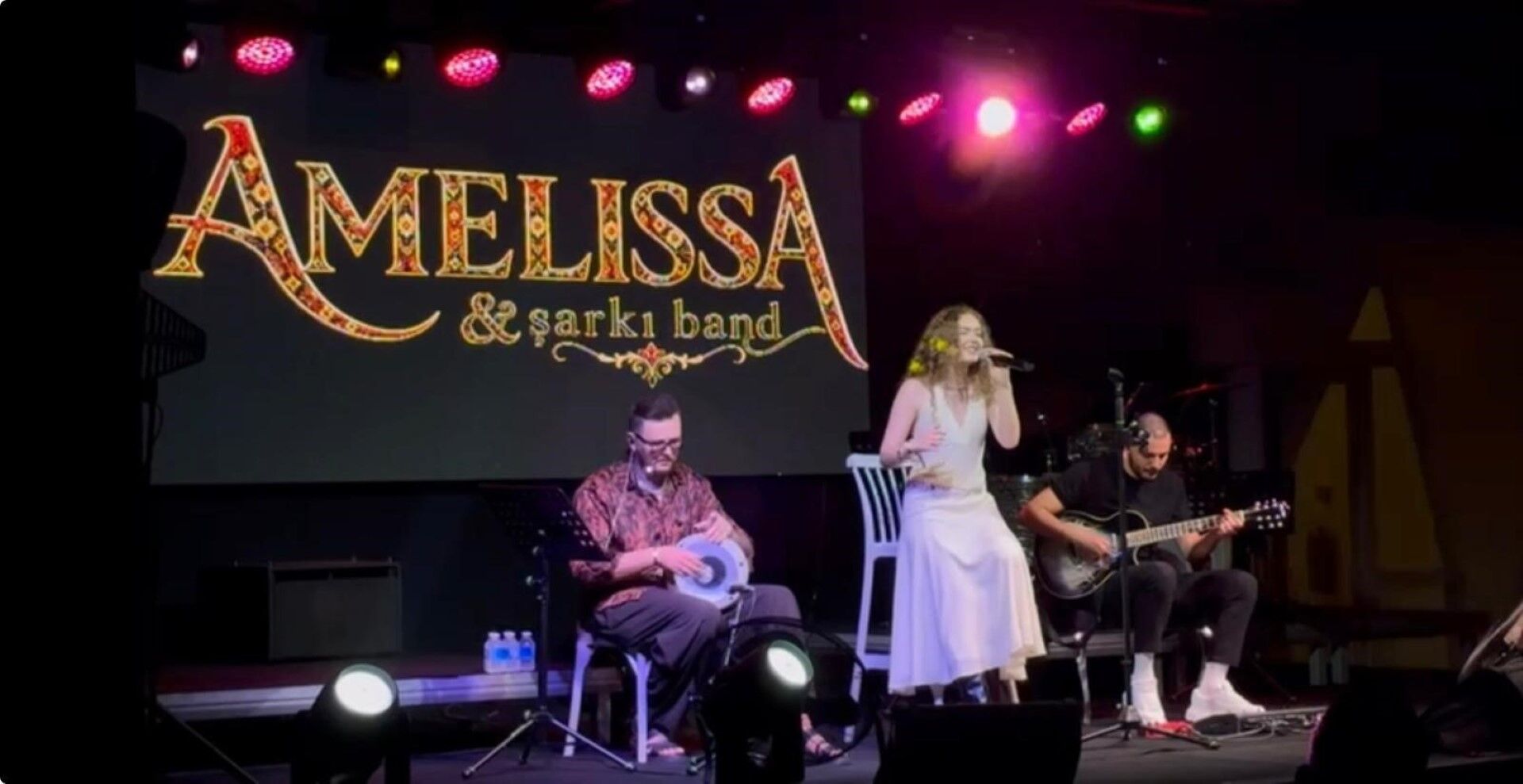 Romanyalı Yıldız Amelissa’dan Bodrum’u Yıkıp Geçti (2)
