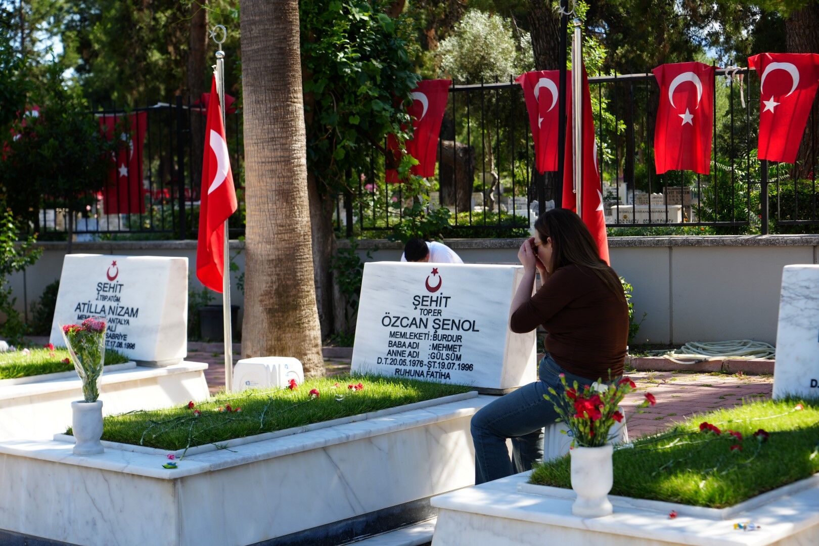 Şehit Babası Evladının Kabri Başında 30 Sene Geçti Ama Kolay Geçmedi (3)