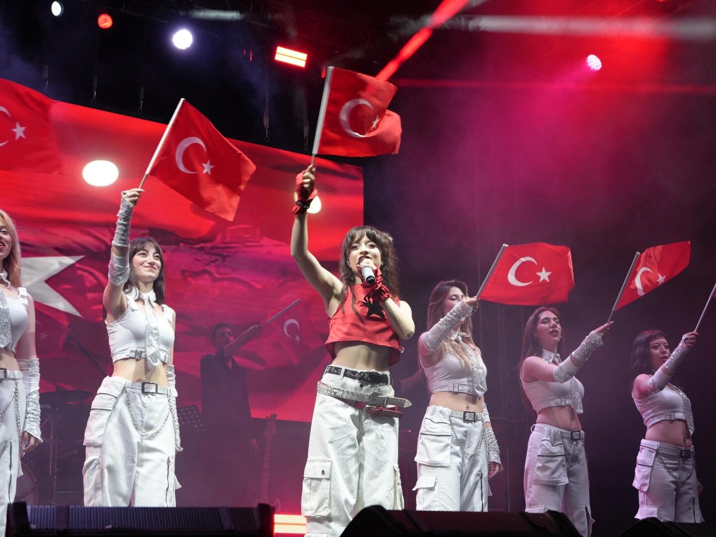 Tarsus’ta Çocuk Ve Gençlik Festivali Coşkuyla Başladı (1)