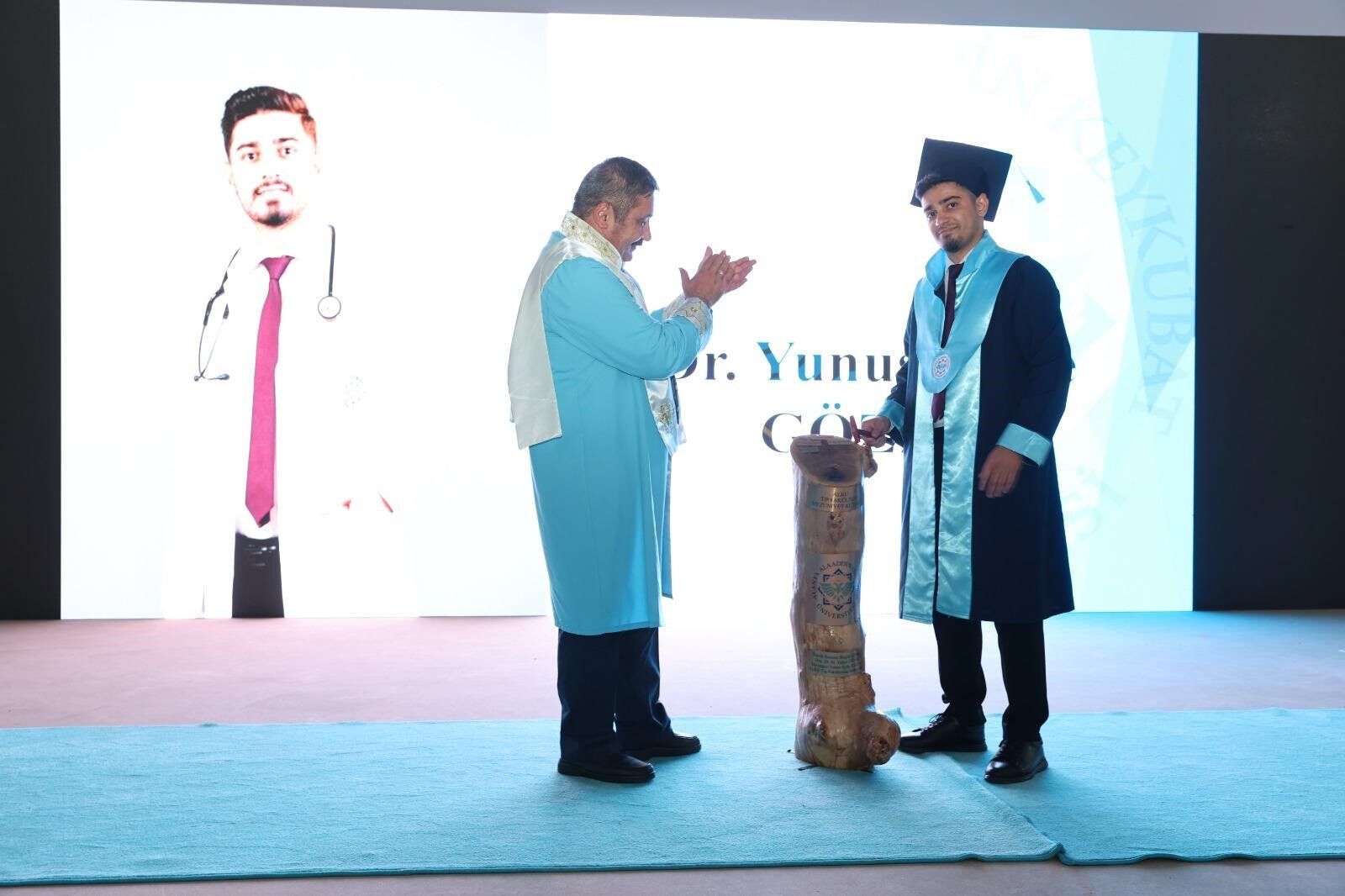Alanya Alaaddin Keykubat Üniversitesi 90 Genç Hekimi Mezun Etti (4)